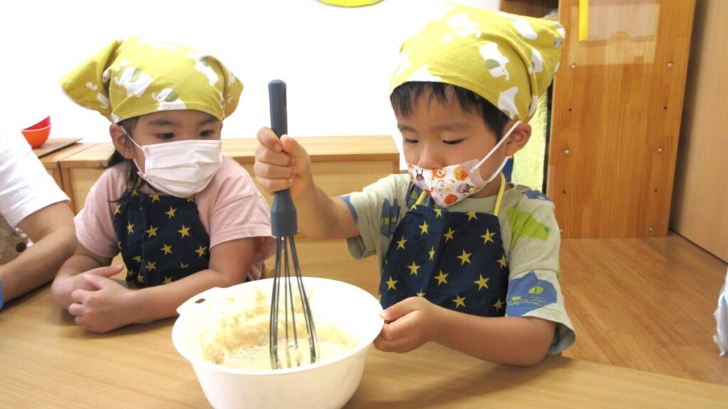 小さな手でチャレンジ