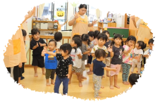 <small>リズムでほっこり</small>わらべうた